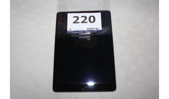 tablet pc APPLE, Ipad A2197, zonder kabels, mogelijks Icloud locked, werking niet gekend, met cover, serienr DMPZV5W5MF3Q
